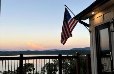 Exclusive Lakefront Retreat on Douglas Lake - Photo 35