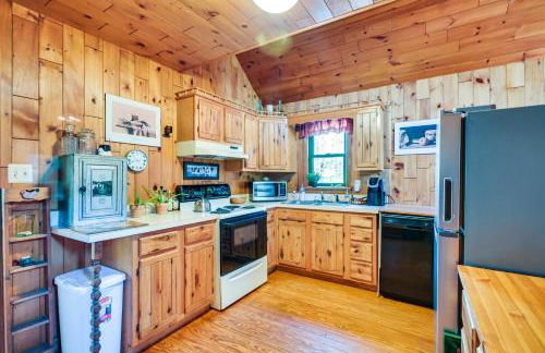 Cozy Appalachian Getaway 5 Mi to Prospect Peak! - Photo 8