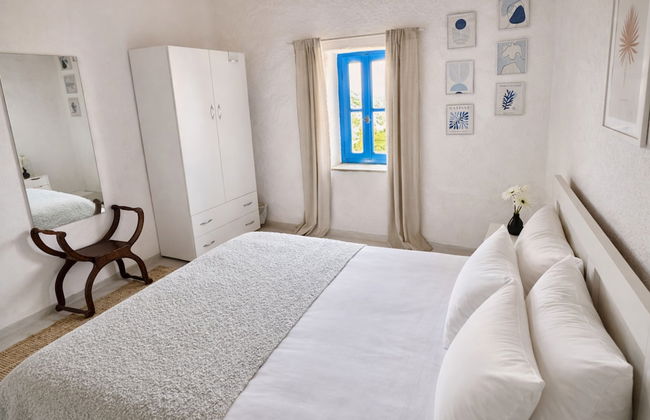 Villa Kotseli: Traditional Stone House with Pool & Sunset Sea Views - Foto 3