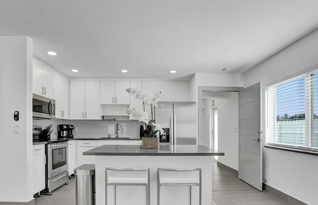 3-storey Home with Beautiful Lake View - Foto 10