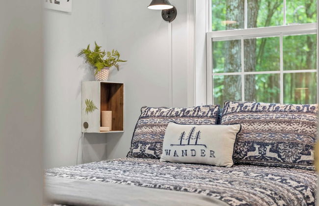 Ridge Retreat by Avantstay Game Room, Covered Porch, & Fire Pit! - Photo 28