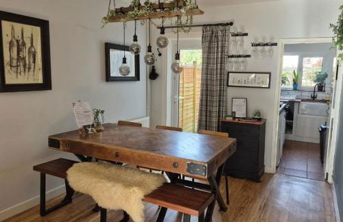 'Shakespeare Cottage' - Free Parking near Salisbury Railway Station & Walk to City - Foto 3