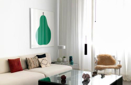 Luxury modernist design townhouse with garden - Foto 1