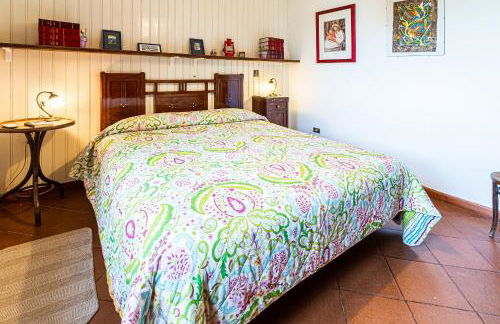 Elegante villa panoramica con giardino e idromassaggio a 10 minuti dal mare - Foto 61