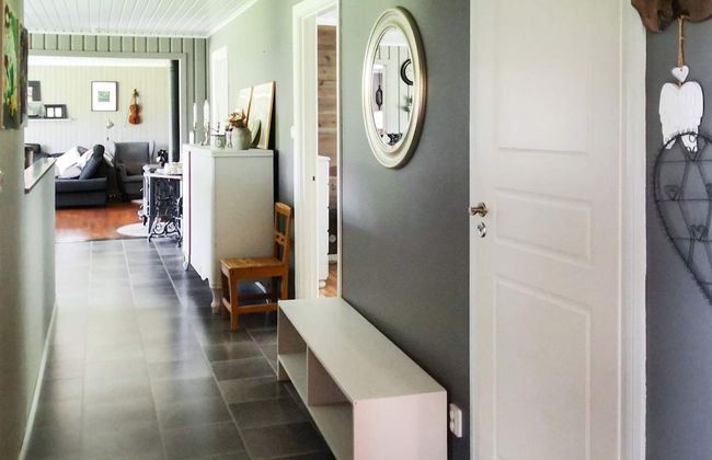 4 Person Holiday Home in Gunnarskog - Photo 18