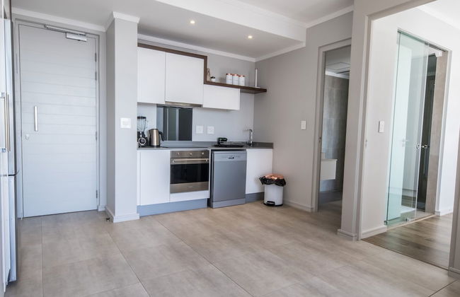 Stunning Apartment in Sandton - Photo 35