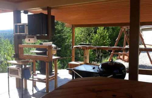 Rustic Mountain Retreat Perfect for Large Groups in Kingston, Idaho - Foto 20