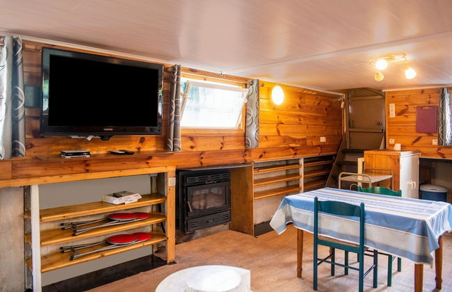 Idyllic Lakeside Cottage - Foto 1