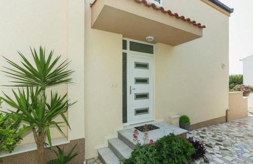 Apartmani Mikulić - Photo 25