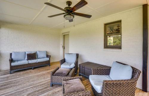 Home with Fire Pit on 27 Acres in Walhalla! - Foto 34