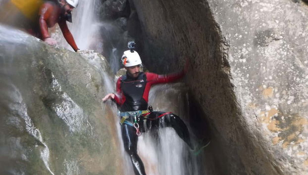Canyoning at Buitre Gorge - Foto 5