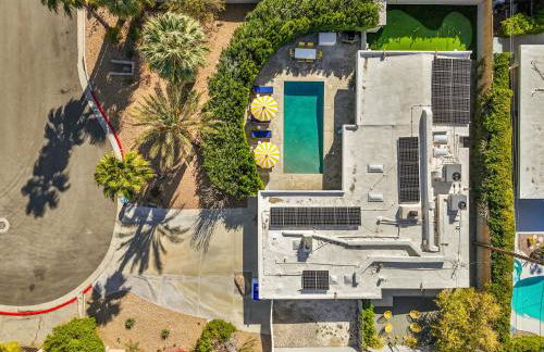 The Ricardo! Mid-Century Villa with Saltwater Pool - Foto 16