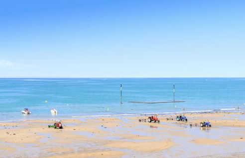 Awesome Apartment In Pirou With Wifi - Foto 33