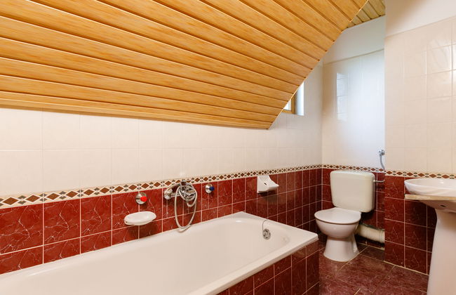 4 bedroom House in Siófok with garden and terrace - Photo 12