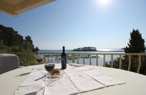 Villa Jadrana - Photo 2