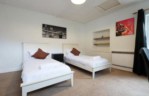 Spacious 3BR Flat in Cowbridge Centre - Foto 20