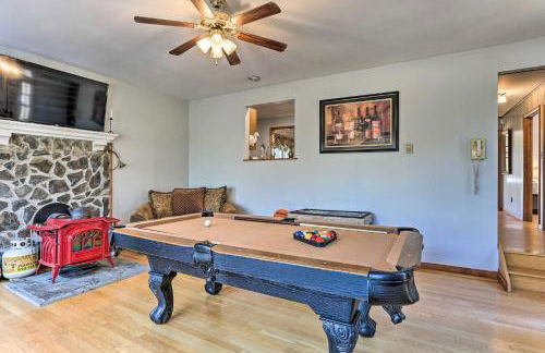 Game Room, Fire Pit Family-Friendly Poconos Haven - Foto 2