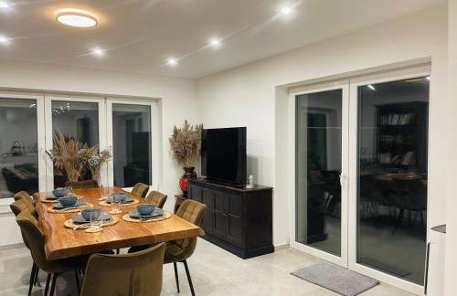 Ganze Etage - Zentral - Messe gut erreichbar - Photo 7