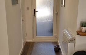 Sittingbourne 1 bed self-contained annex, with parking - Photo 32