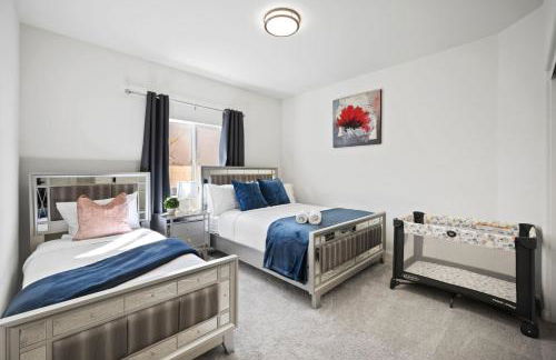 Views, Gameroom, Saltwater Pool & Hot tub, Firepit by MariamsBnb - Foto 54