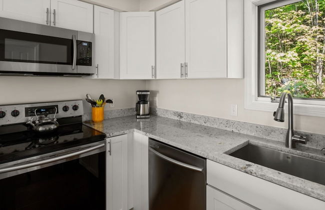 41 Summit Condo Near Mountain Shuttle by RedAwning - Foto 13