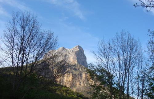 Appartement face aux thermes Allevard - Foto 5