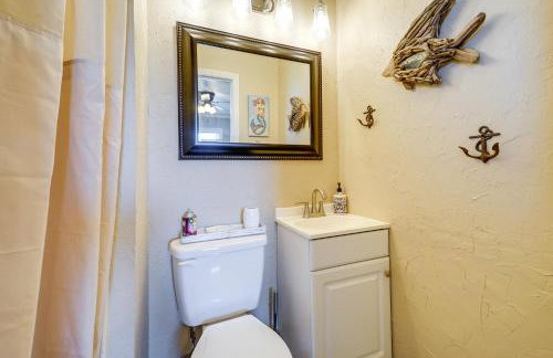 Charming Surf City Beach House - Walk to Ocean! - Foto 15