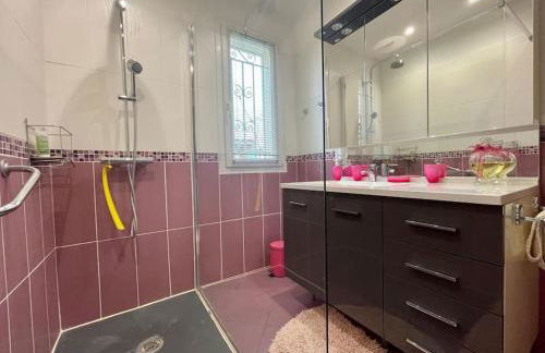 Villa Anatole - parking privé - 900m Cité Médiévale - Foto 15