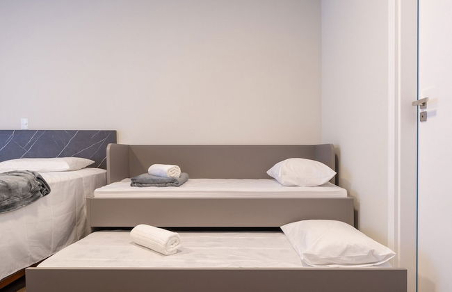 VFR Estudios proximos a praia de Bombas - Foto 7