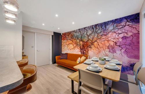 3BR Georgian Quarter Coach Houses - Private Parking - Foto 2