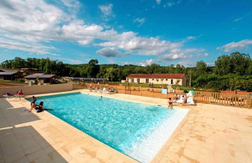 Holiday Home Les Hameaux de Pomette-Chalet 6 pers- by Interhome - Foto 1