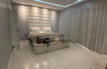 Linda e Confortável Casa - Foto 8