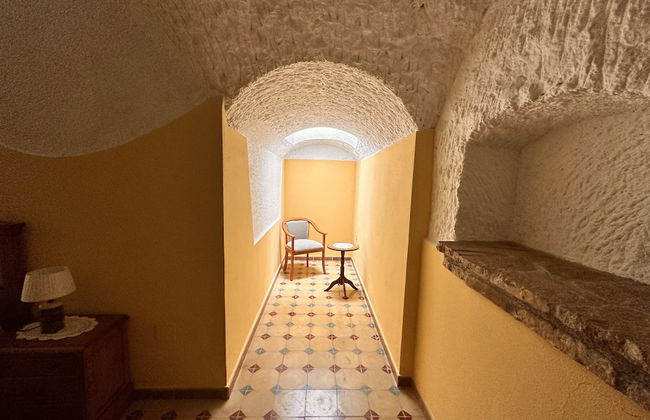 Cuevas la Granja - Foto 22