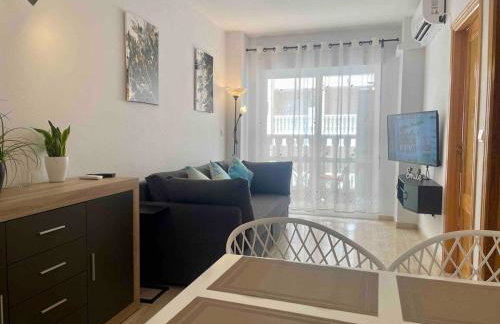 Tolle Wohnung mit 2 Schlafzimmern, Balkon und Pool - Foto 5