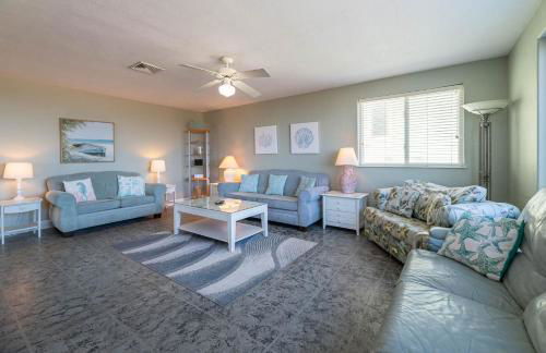 The Thunderbird - Nags Head MP 16, Oceanfront, Indoor Pool, Rooftop Pool, Hot Tub, Gazebo, Pets OK - Foto 20