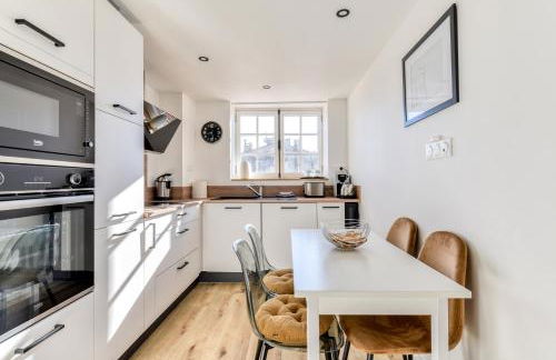 Le 11 JACUZZI avec Terrasses Clim Netflix Parking - Foto 4