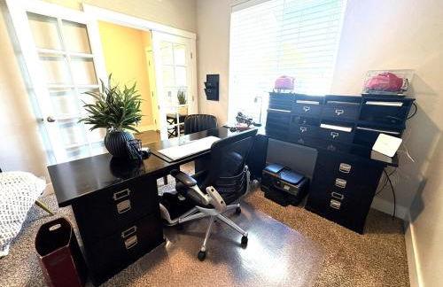 Hole in One Place with Hot Tub and Ping Pong - Foto 4