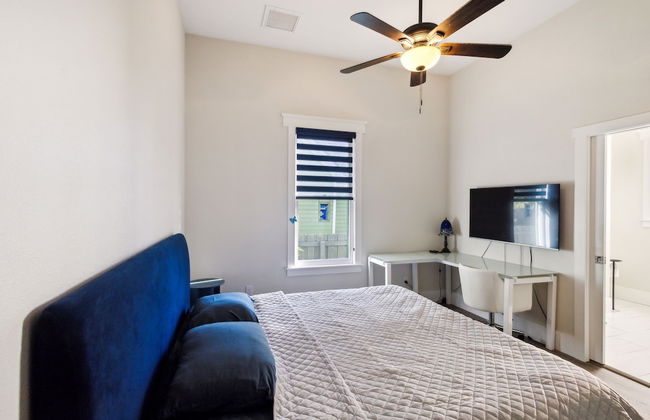 Historic 1918 Tampa Home With Modern Comforts & Charm 2 Bedroom Home by RedAwning - Foto 6