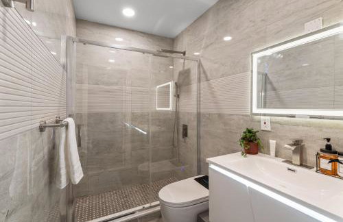 5BR Home Minutes to NYC and FIFA 2026 Sleeps 16 - Foto 53