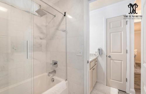 Gorgeous Sunset Views The Shores Lake View 2779 - Photo 33