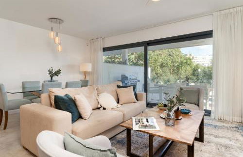 Spacious apartment with terrace and garden close to the sea - Photo 2