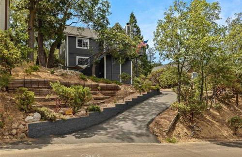 Charming Getaway Cabin - Foto 1