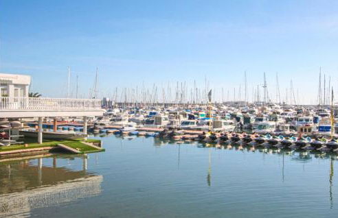 Stunning Apartment In Torrevieja - Foto 23