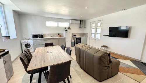 Maison familiale pour 8 pers au centre, vue Pyrénées, salle de jeux et parking - Foto 3