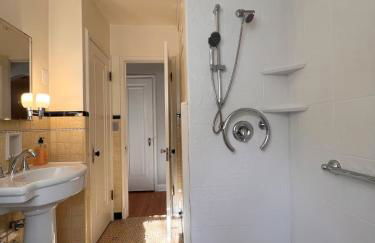 Spacious Omaha Retreat - Foto 38