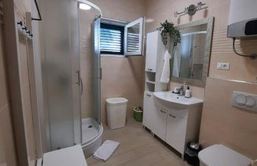 Drazena Buntin Apartments - Photo 43