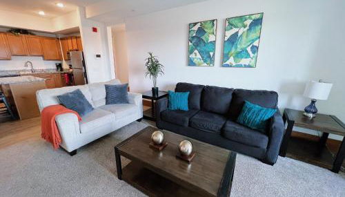 3BR Luxury Suite with Parking at The Grand Castle - Foto 3