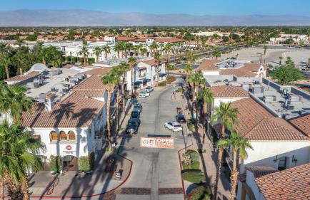 IndyOasis: pool*spa*games*BBQ*4BR2BA. Wlk2Festivls - Foto 26