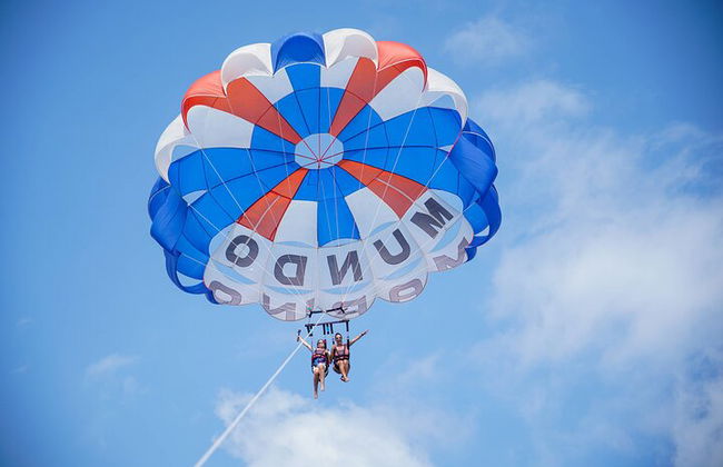 Parasailing desde el puerto de Denia - Photo 1