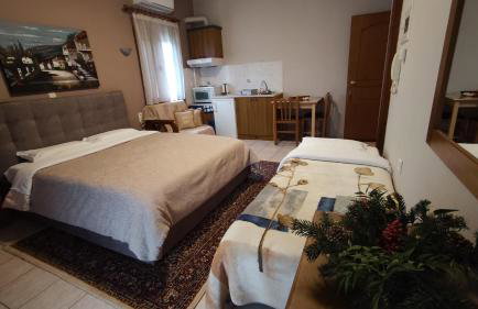 Zisis Garden Studios - Photo 20